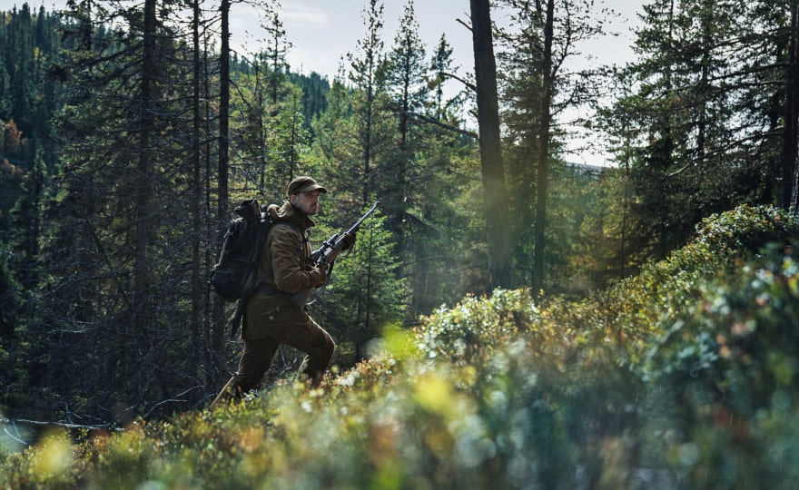 Härkila Mountain Hunter Rucksack und Jagdbekleidung