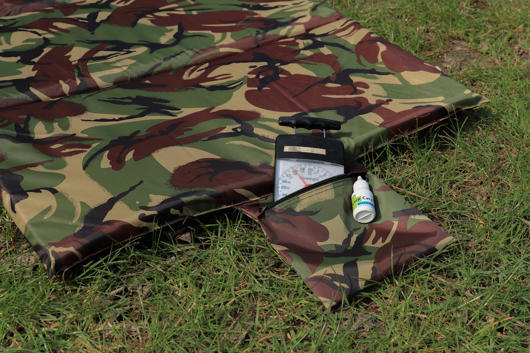 Cult Tackle 3 Fold Flat Mat Abhakmatte Cult Tackle 3 Fold Flat Mat Abhakmatte